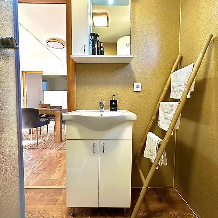 Aqua Concept וילה Bihać